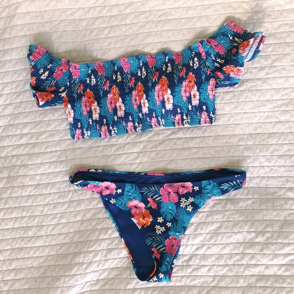 Off the shoulder bikini - floral